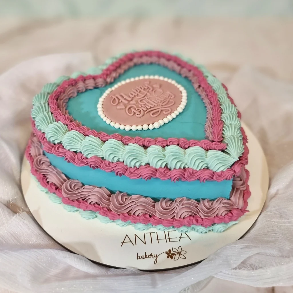 torta lambeth senza glutine happy birthday
